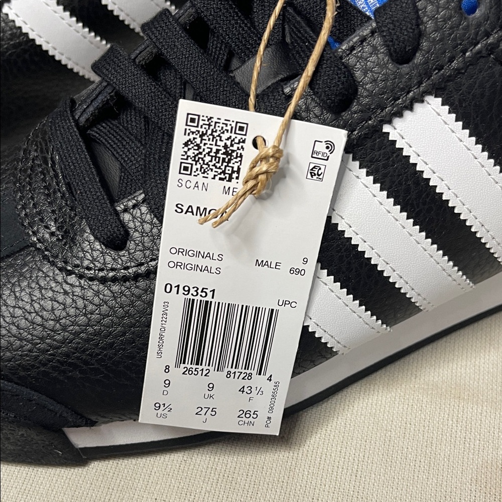 Adidas Samoa Black and White Sneakers - Picture 7 of 10